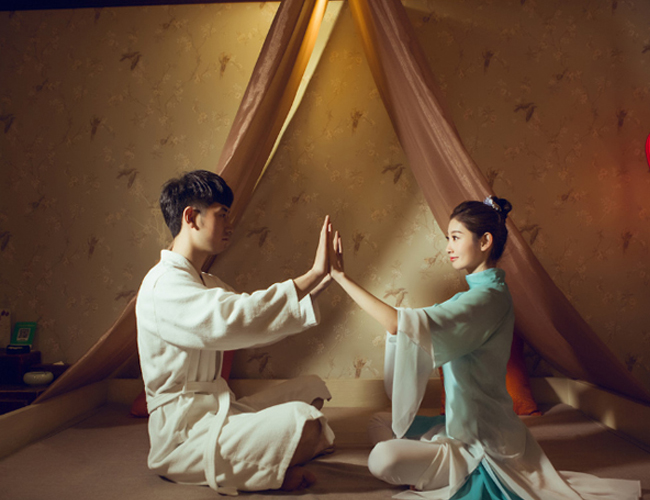 广佛水疗与创造力：当大脑在漂浮中重启